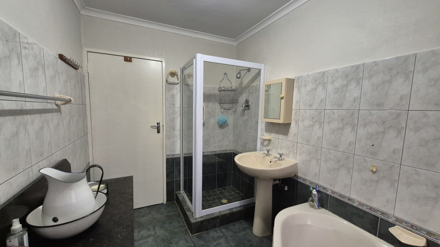 3 Bedroom Property for Sale in Strand South Western Cape
